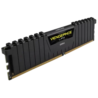 CORSAIR VENGEANCE16GB DDR4 (3200)