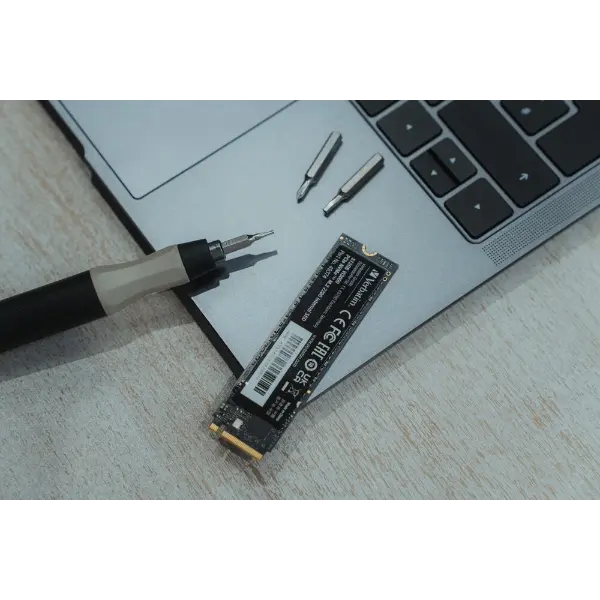 Verbatim Vi3000 PCIe NVMe 1TB M.2 SSD 5 Verbatim Vi3000 PCIe NVMe 1TB M.2 SSD