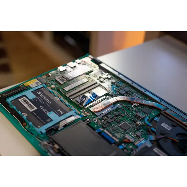 Verbatim Vi550 S3 2TB SATA SSD 4 Verbatim Vi550 S3 2TB SATA SSD